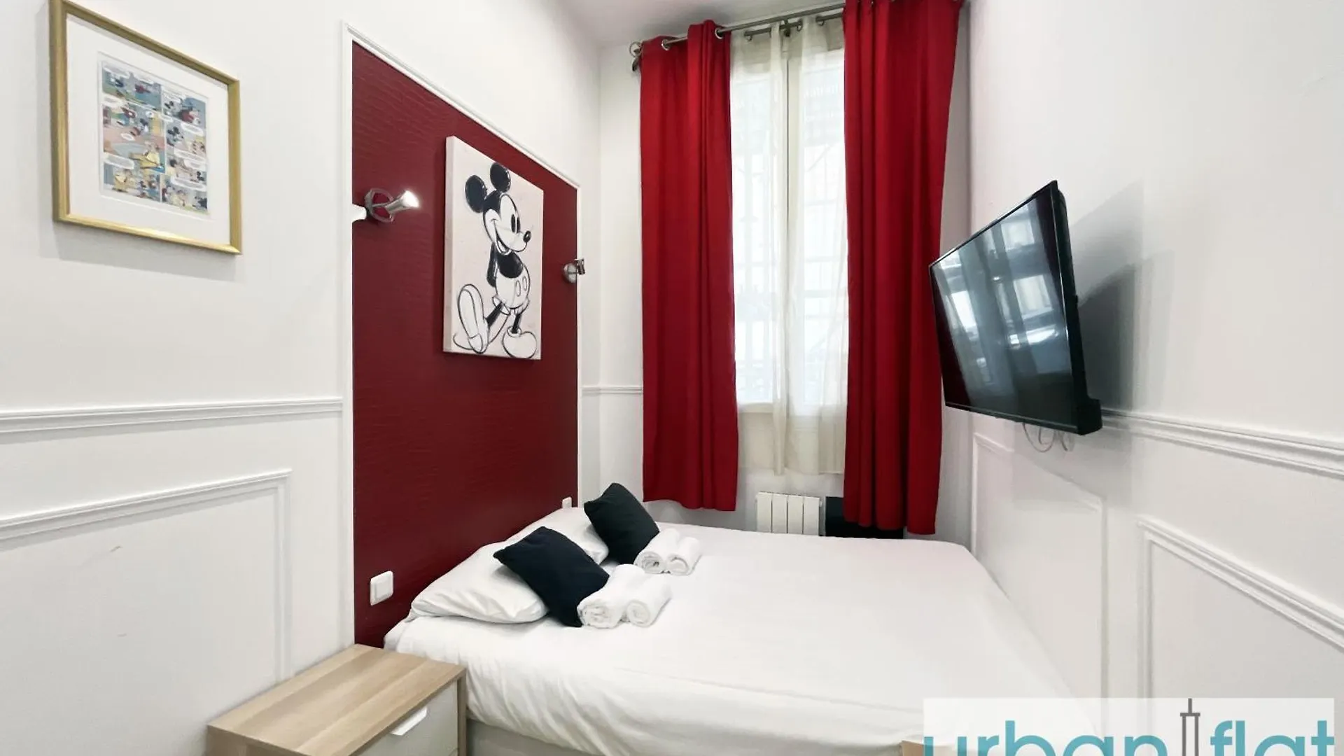 Apartment 72 - Mermoz Mickey Mouse Paris